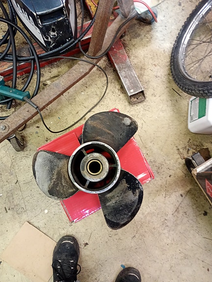 Product image 2 of 4