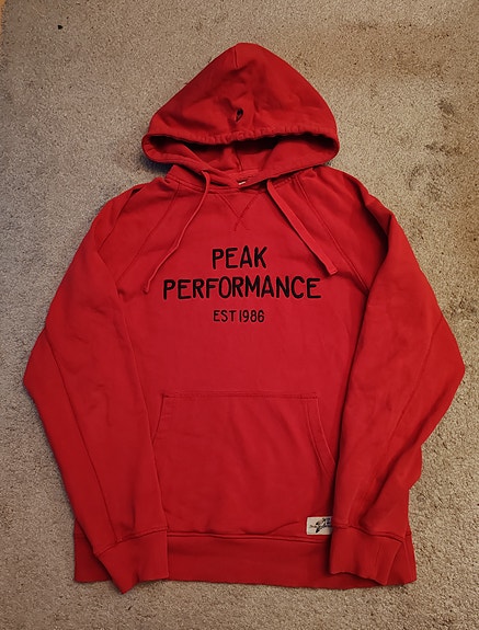 Peak performance huppari