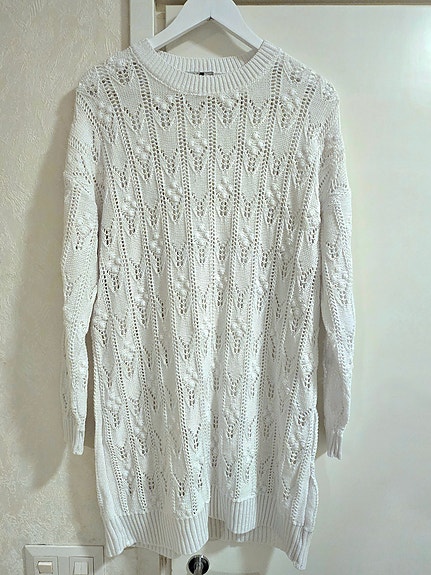 Valkoinen Badu neulemekko M/L