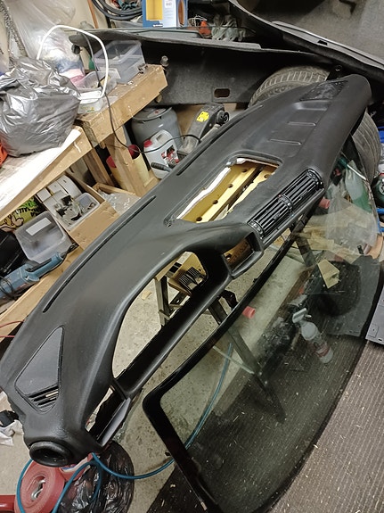 BMW E34 Hyvä kojelauta