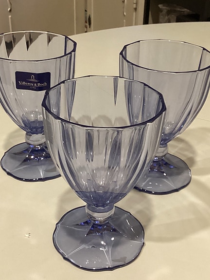 Uudet Villeroy & Boch viinilasit ,sininen, 3 kpl