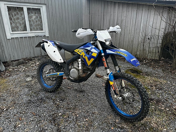Husaberg Fe 450 70。 Oem katesarja