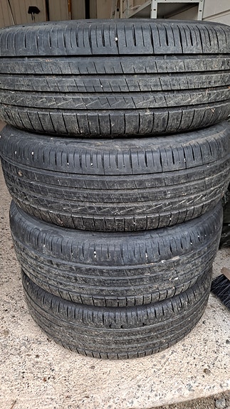 Nokian kesärenkaat vanteilla