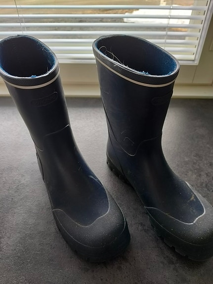 Viking kumisaapas 37