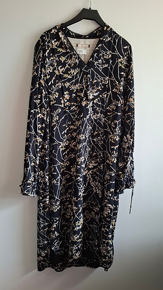 Noa Noa mekko koko 40