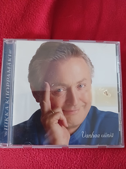 Jukka Kuoppamäki Vanhaa viiniä