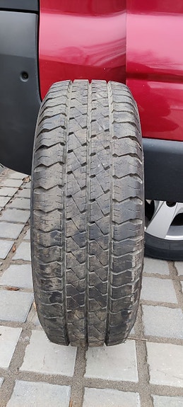 Rengas 215/65/16c 1 kpl