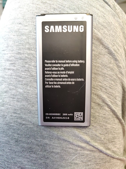Samsung puhelimen akku