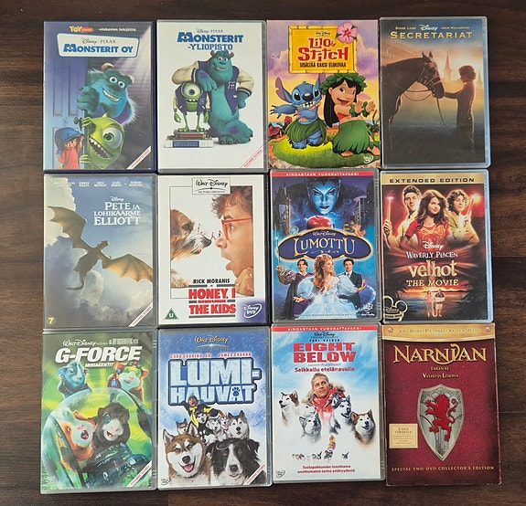 Disney DVD-paketti 12 kpl