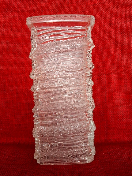 Taidelasimaljakko "Ice cube"