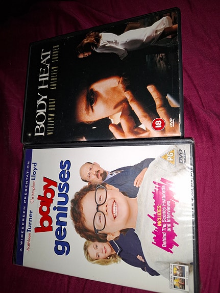 Kathleen Turnerin 2 DVD-elokuvat