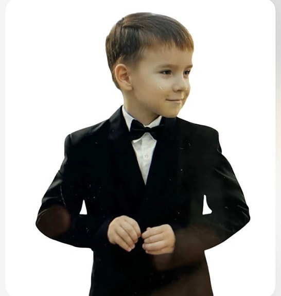 Pojat puku 5 v.
