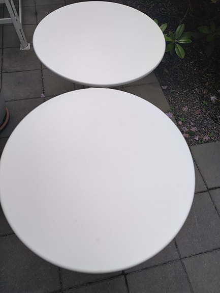 IKEA pöytä (metalli)