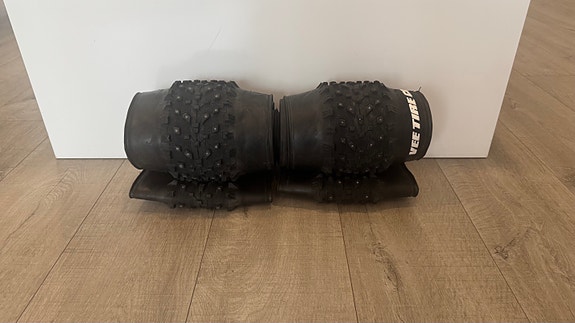 Vee Tire Snow Avalanche nastarenkaat 26x4.0