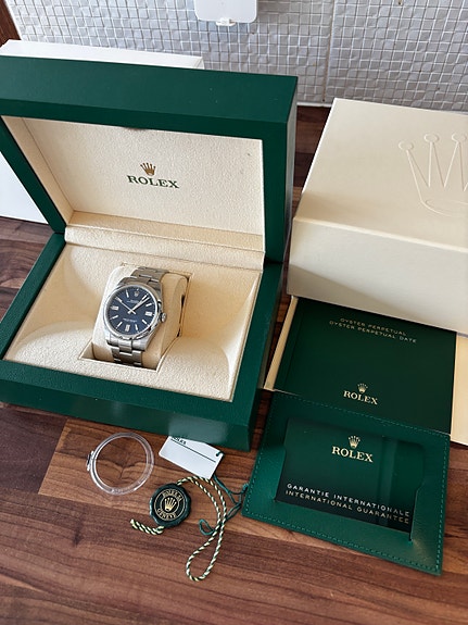 Rolex Oyster Perpetual 41mm