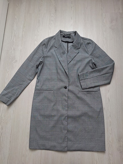 Gina Tricot takki kevääseen 38