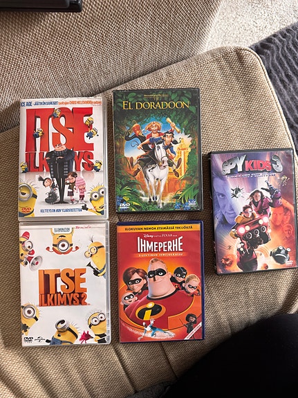 Itse Ilkimys + 4 muuta DVD-elokuvaa.