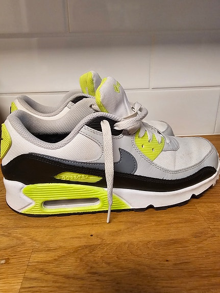 Nike Air Max 90 coretex 42 / 8.5