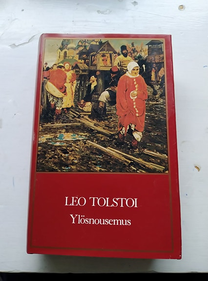 Leo Tolstoi Ylösnousemus kovakantinen kirja