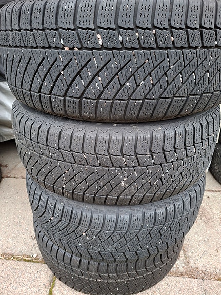 Continental kitkarenkaat 205/55R16