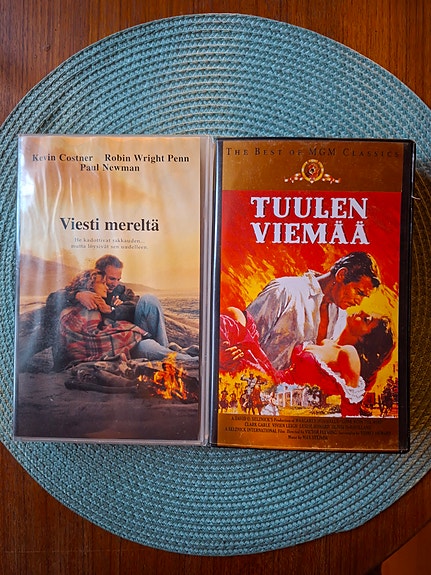 WHS kasetit, Viesti mereltä ja Tuulen viemää