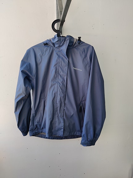 Trekmates takki XS