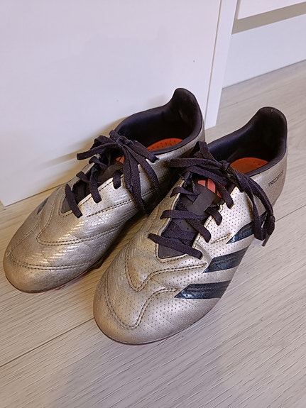 Adidas-nappikset (36)