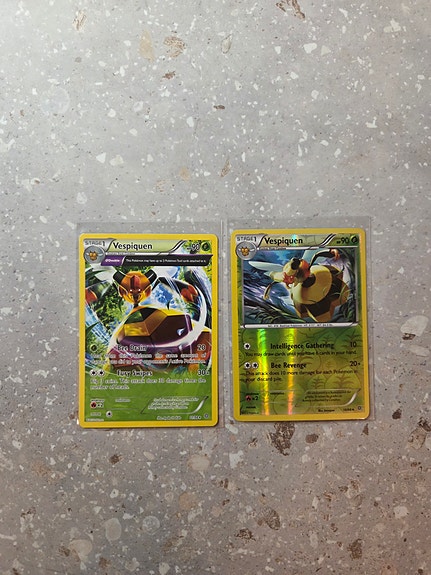 Vespiquen x 2 (1 reverse holo) - Pokemon, Ancient Origins