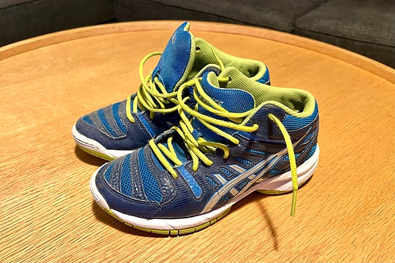 Asics GEL-Beyond -sisäpelikengät koko 35