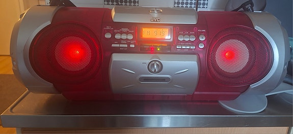 JVC RV-B550 Ghetto soitin