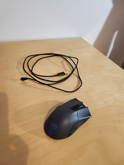 ASUS ROG pelihiiri