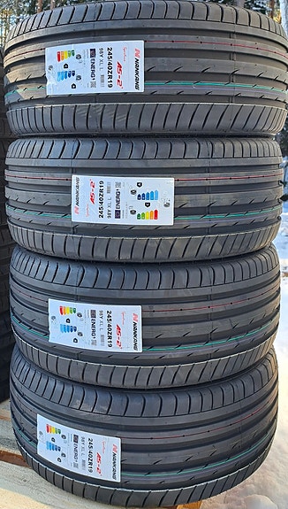 Uudet Nankang kesärenkaat 245 40 ZR19