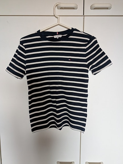 Naisten Tommy Hilfiger t-paita koko S