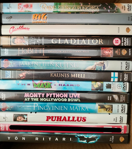Elokuva- musiikki- ja tv-sarja DVD