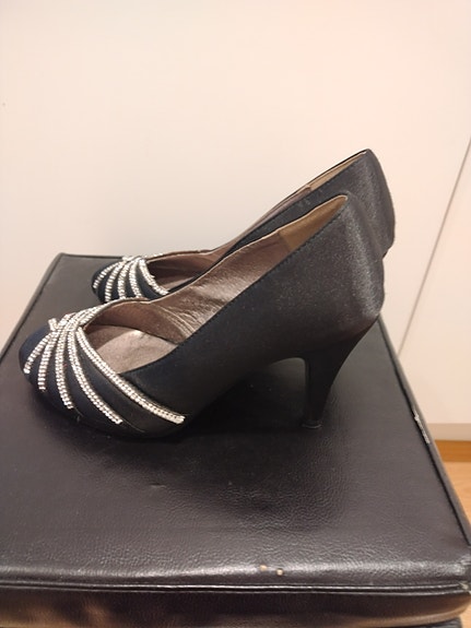 Chic femme juhlakengät