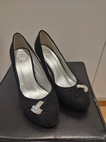 Chic femme juhlakengät