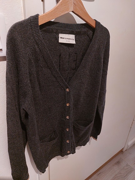 Tyttö cashmere neule 134