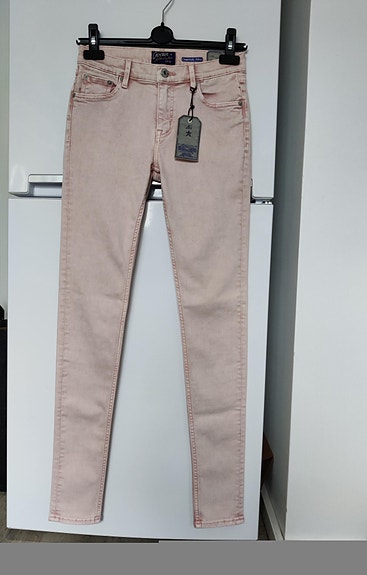 Uudet farkut 30/32