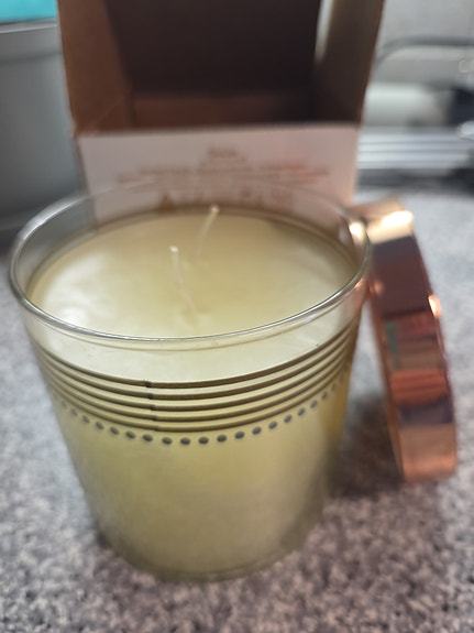 PartyLite GloLite -kynttiläpurkki 2:lla sydämellä, tuoksuton