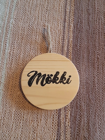 Mökki kyltti