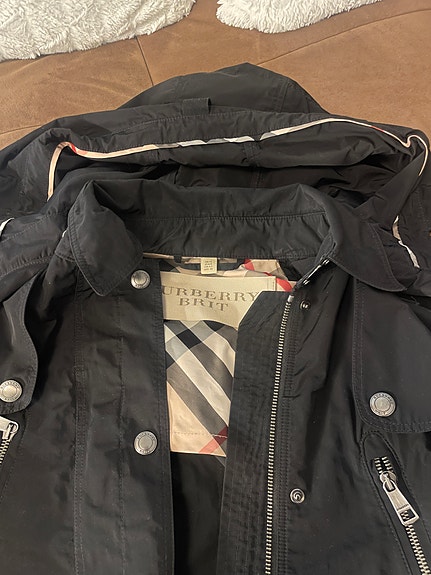 Burberry takki musta koko 38 naisten