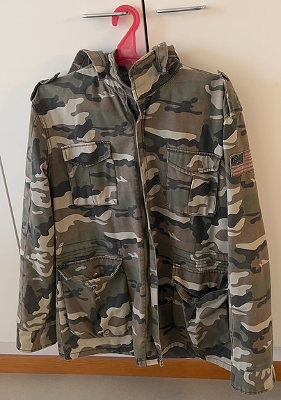 Product image 2 of 9