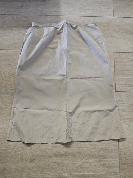 Beige hame