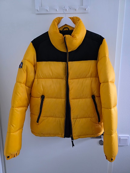 Superdry miesten keltainen talvitakki L