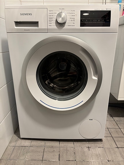 Siemens IQ300 pyykinpesukone edestä täytettävä