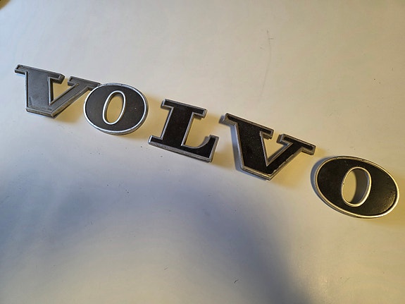 Volvo kuorma-auton irtokirjaimet