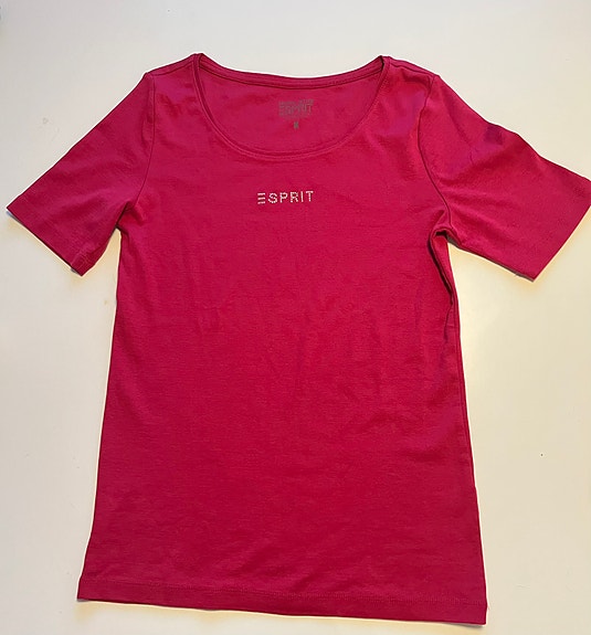 Esprit, T-paita