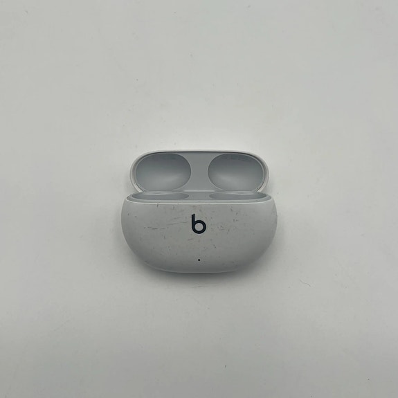 Beats Studio Buds+ -kotelo / Charging case