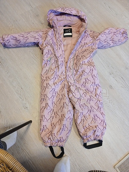 Reima tec haalari kevät talveen