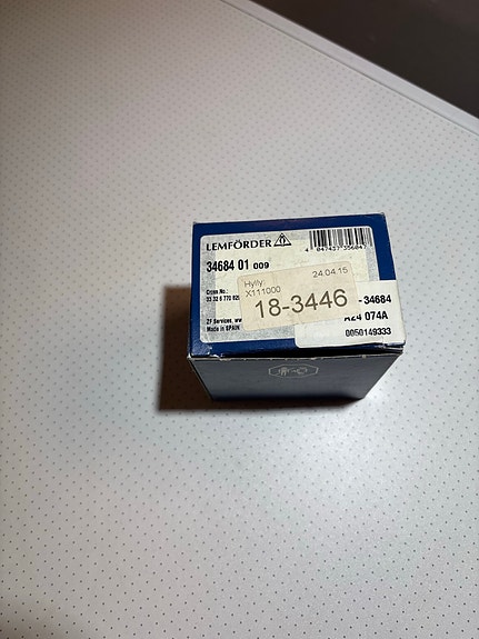 BMW alatukivarren pusla Lemförder 34684 01